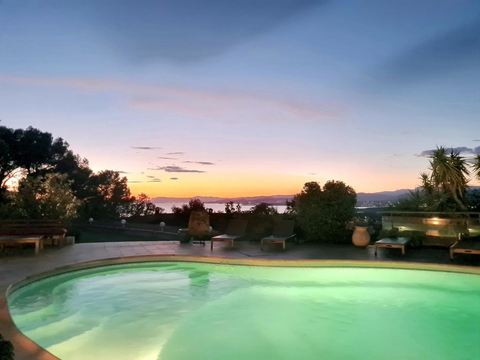 Villa M, Chambres D'Hotes, Vue Mer, Sauna, Piscine A Six-Fours Six-Fours-les-Plages Extérieur photo